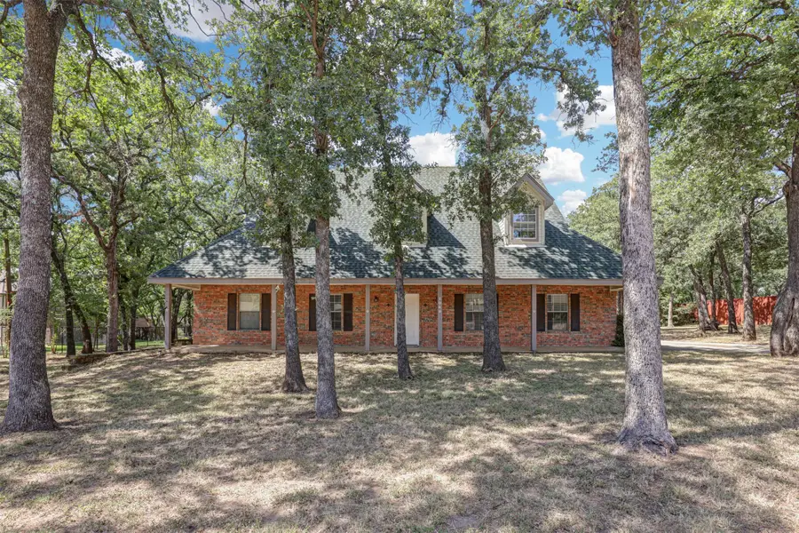 104 W Ash Lane, Euless, TX 76039 - #2