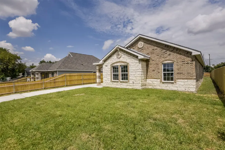 2506 S Denley Drive, Dallas, TX 75216 - #2