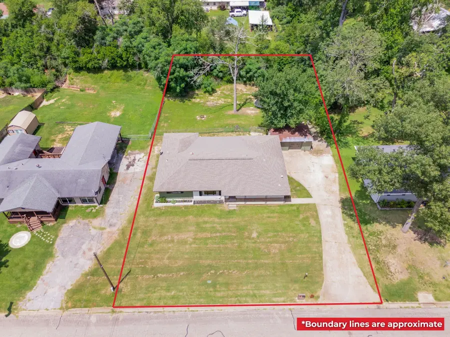 137 Gardner Drive, Palestine, TX 75803 - #3