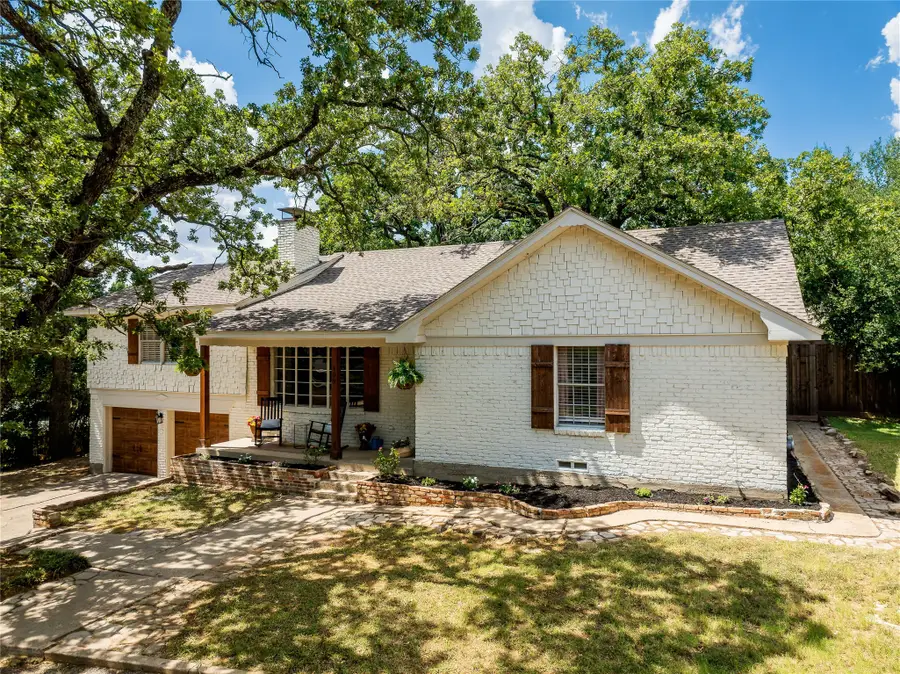 109 Oaktree Drive, Highland Village, TX 75077 - #3