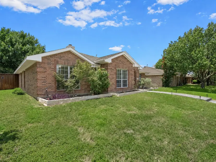 204 Arbor Ridge Drive, Allen, TX 75002 - #2