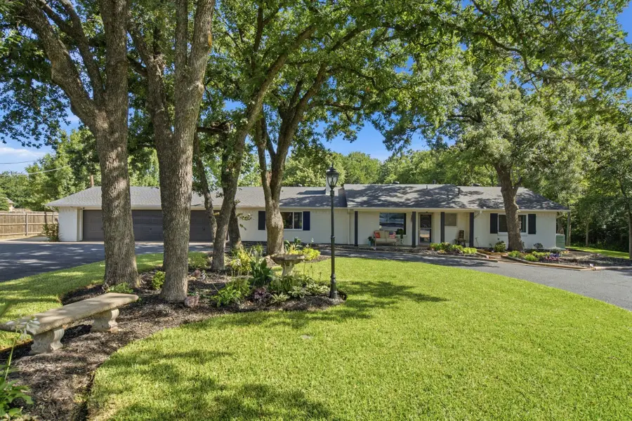 3001 Curry Road, Arlington, TX 76001 - #2