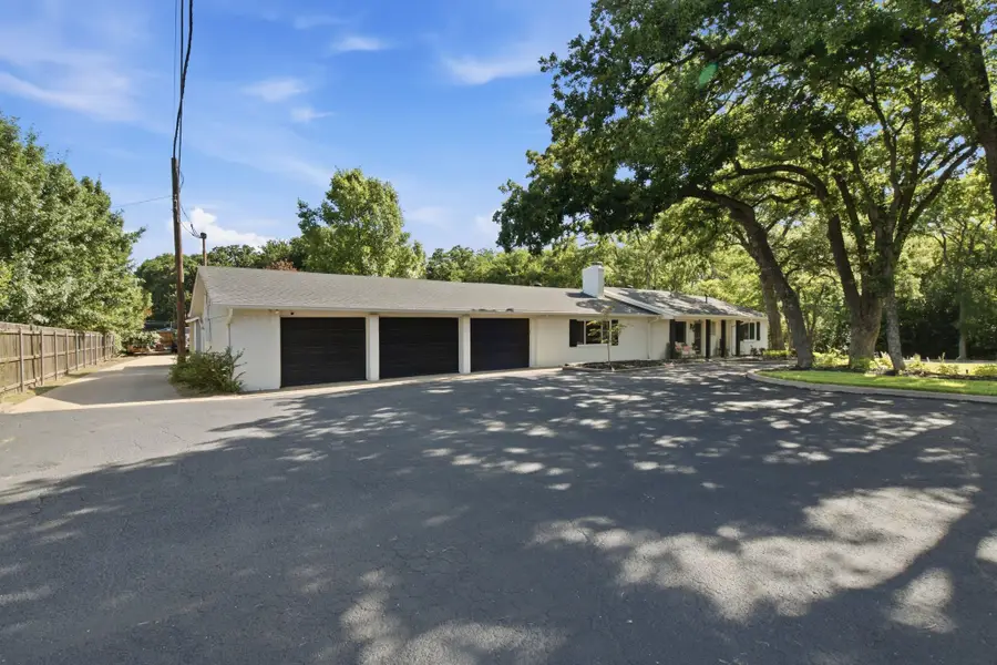 3001 Curry Road, Arlington, TX 76001 - #3