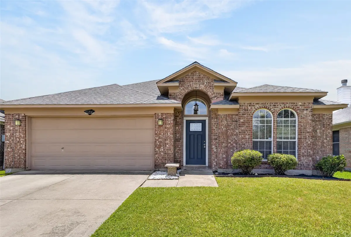 1025 Highland Station Drive, Saginaw, TX 76131 - #1