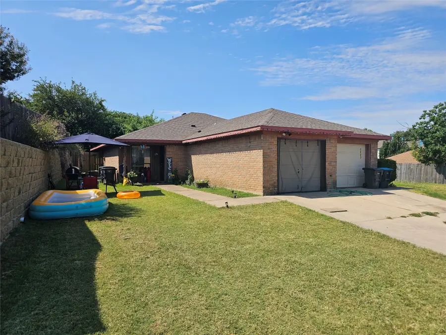 2825 Ridgecrest Drive, Fort Worth, TX 76133 - #2
