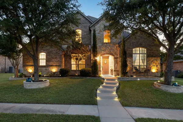 7705 Glenmere Trail, Sachse, TX 75048