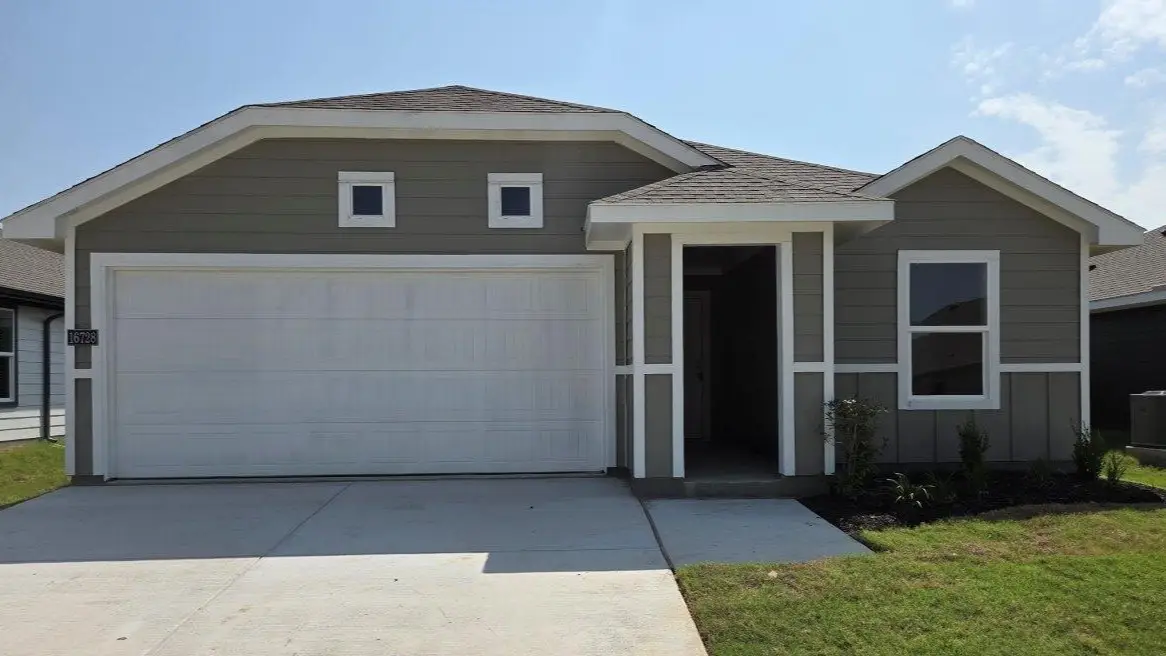 16728 Laguna Vista Street, Justin Roanoke, TX 76247 - #1
