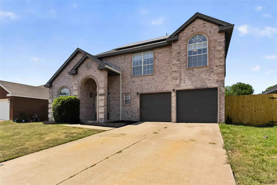 3026 Shannon Lane, Grand Prairie, TX 75052 - #2