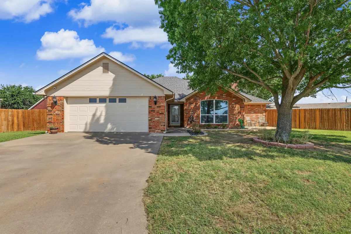 202 Daniel Court, Collinsville, TX 76233 - #1