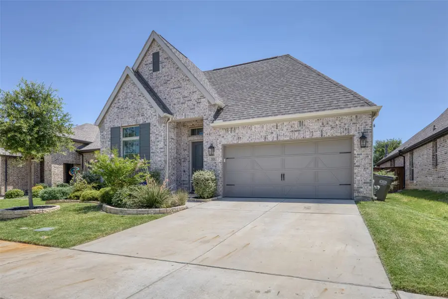 321 Foxthorne Way, Little Elm, TX 75068 - #2
