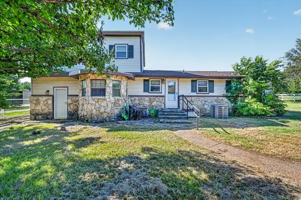 6709 County Road 527, Burleson, TX 76028