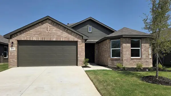204 Ec Tally Drive, Fort Worth, TX 76247
