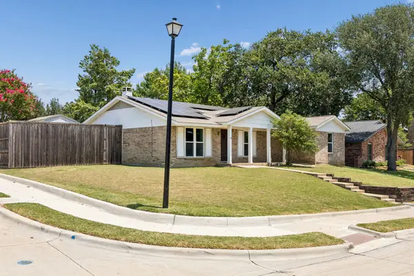 733 Mockingbird Drive, Lewisville, TX 75067