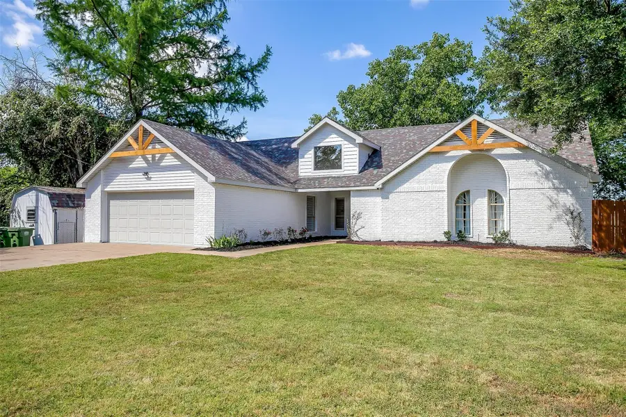 1401 Cheyenne Trail, Granbury, TX 76048 - #2