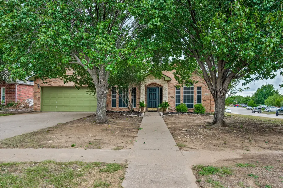 100 Bullava Court, Crowley, TX 76036 - #3