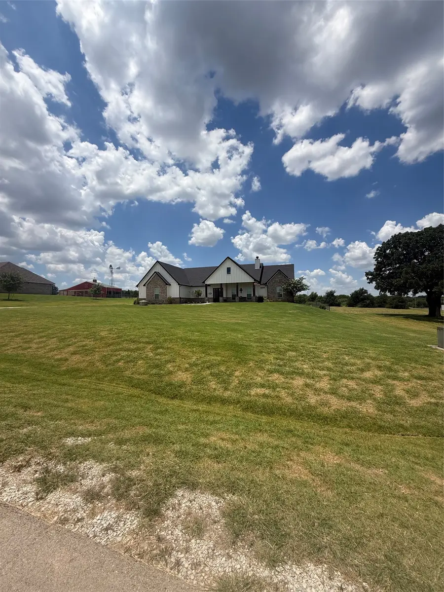 165 Quail Ridge Court, Decatur, TX 76234 - #2