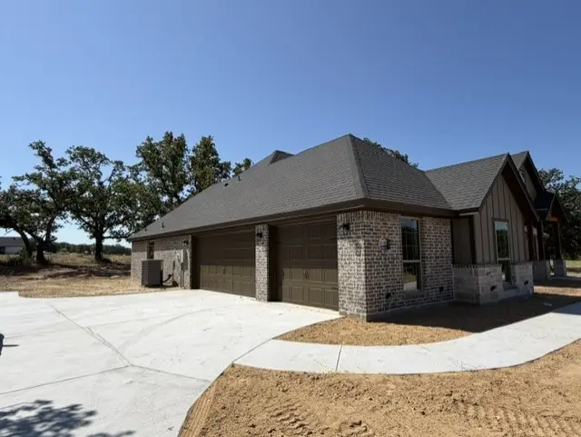 2032 Camden Lane, Springtown, TX 76082 - #2
