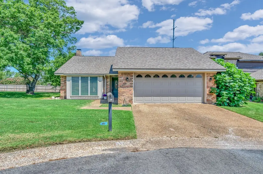 56 Sugar Creek Place, Woodway, TX 76712 - #1