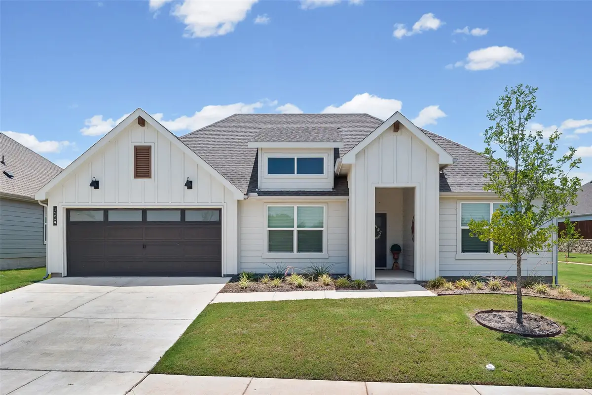 1119 Keystone Drive, Granbury, TX 76048 - #1