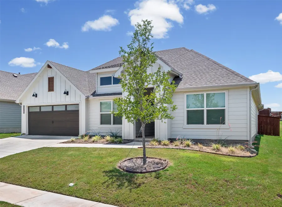 1119 Keystone Drive, Granbury, TX 76048 - #2