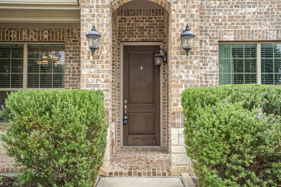 932 Parkside Drive, Argyle, TX 76226 - #3