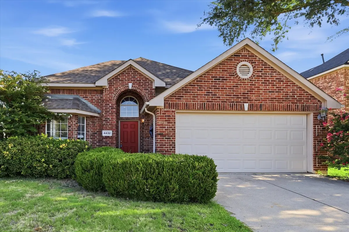 4432 Spanish Oak Circle, Corinth, TX 76208 - #1