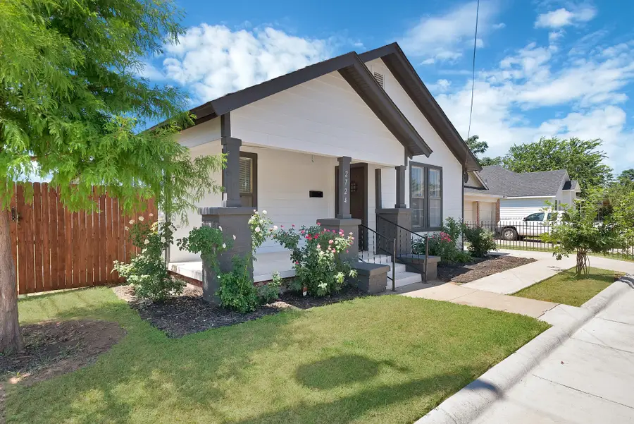 2724 E 12th Street, Fort Worth, TX 76111 - #2
