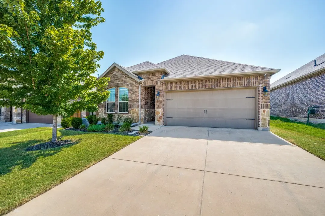 3020 Aransas Avenue, Aubrey, TX 76227 - #1