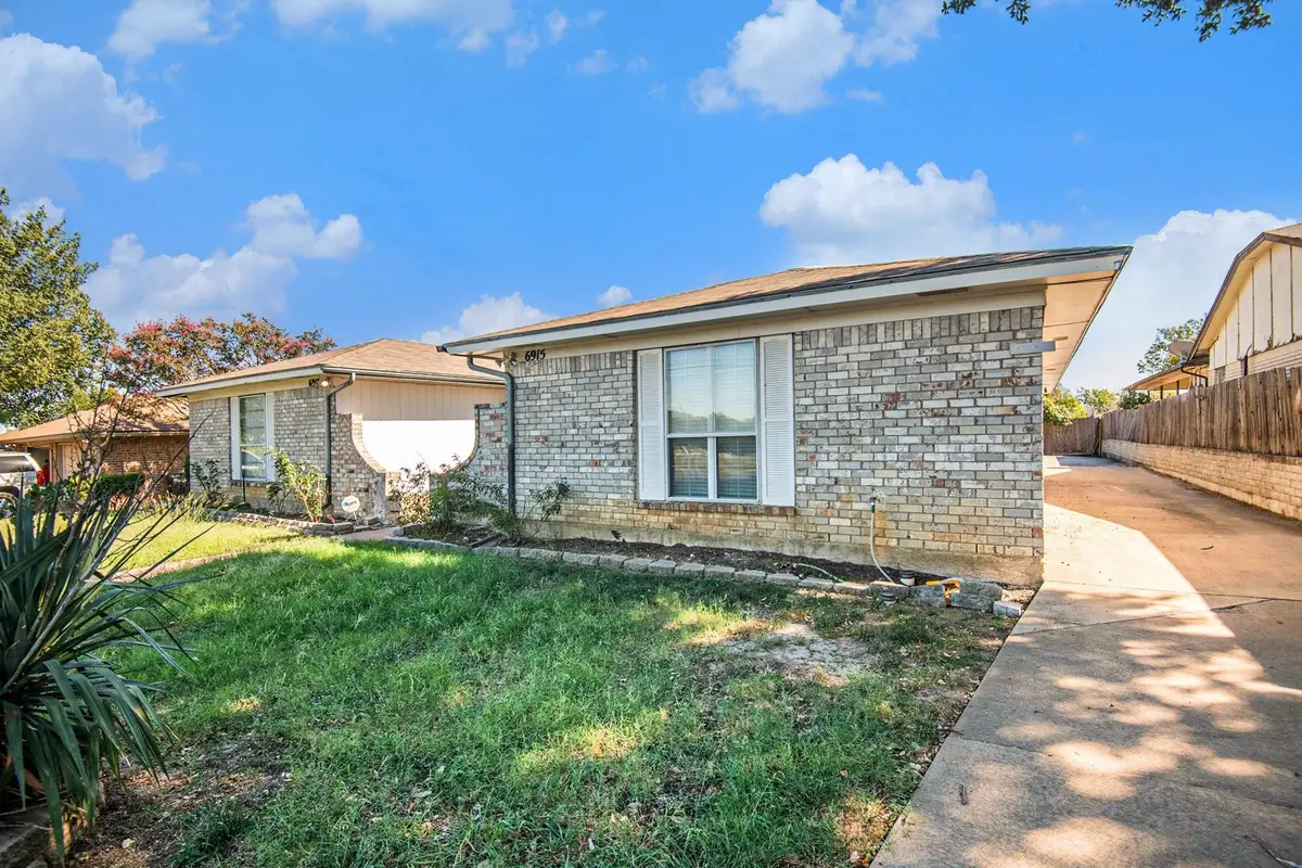 6913 W Cleburne Road, Fort Worth, TX 76133 - #1