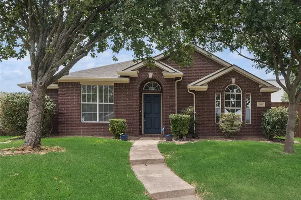 8809 Oakwood Lane, Frisco, TX 75035
