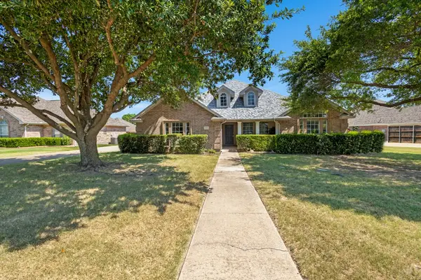 135 Honeysuckle Drive, Justin, TX 76247