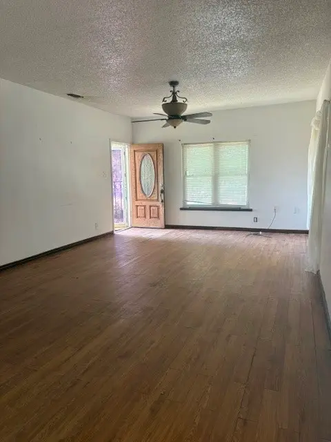2800 24th Street, Fort Worth, TX 76106 - #3