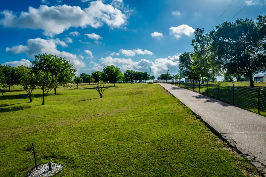 945 Lone Elm Road, Waxahachie, TX 75167 - #3
