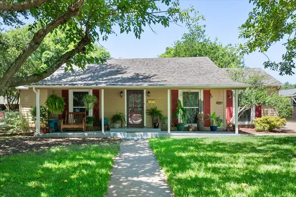 502 Bellevue Drive, Cleburne, TX 76033