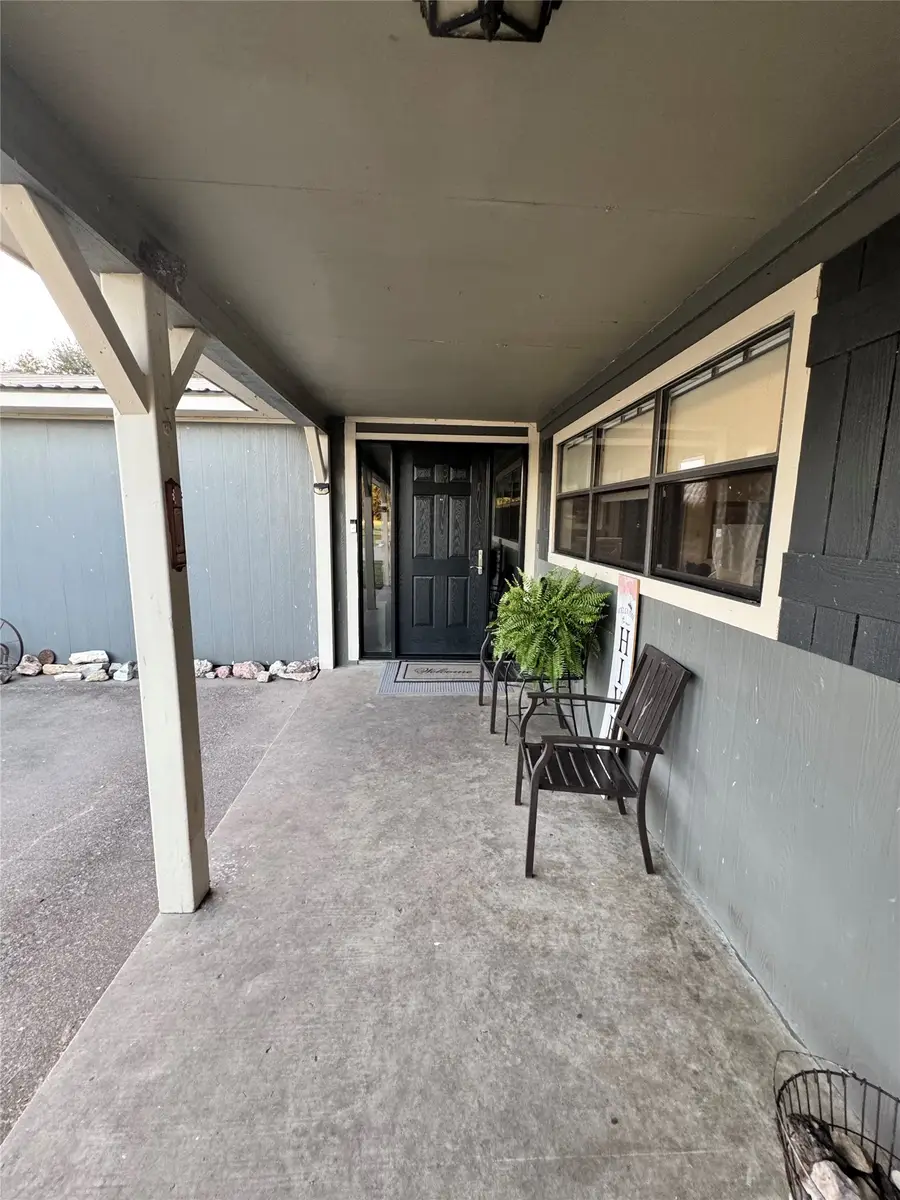 550 Brookshire Street, Powell, TX 75153 - #3