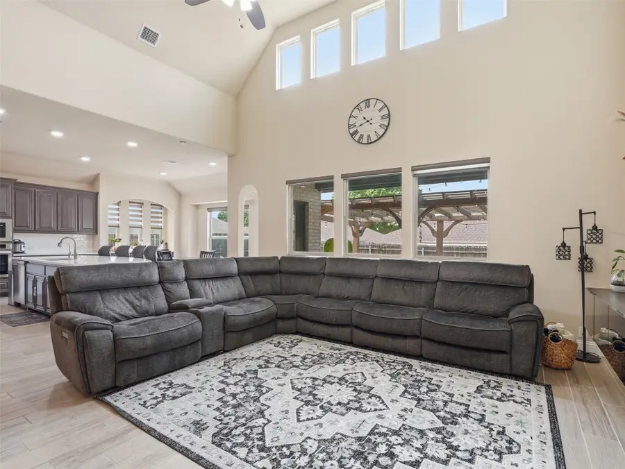 521 Ridgewater Trail, Fort Worth, TX 76131 - #3