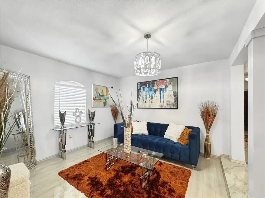 4111 Vanette Lane, Dallas, TX 75216 - #2