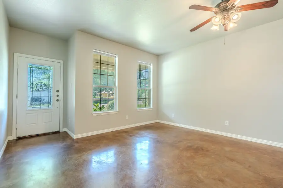 403 Summer Tree Lane, Springtown, TX 76082 - #2