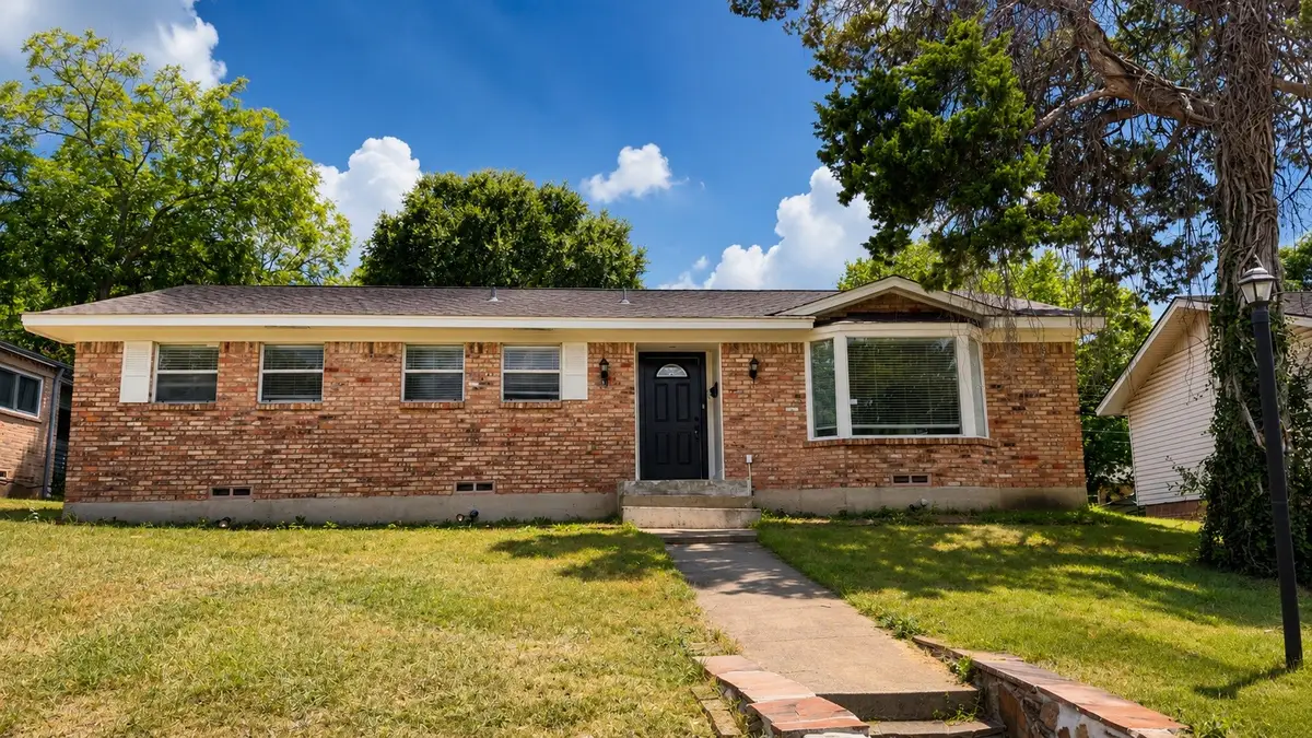 946 Highland Oaks Drive, Dallas, TX 75232 - #1