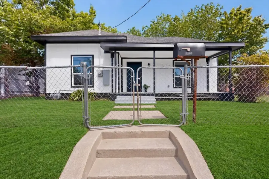 1612 Jones Street, Greenville, TX 75401 - #3