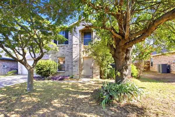 307 Meadow Ridge Drive, Burleson, TX 76028