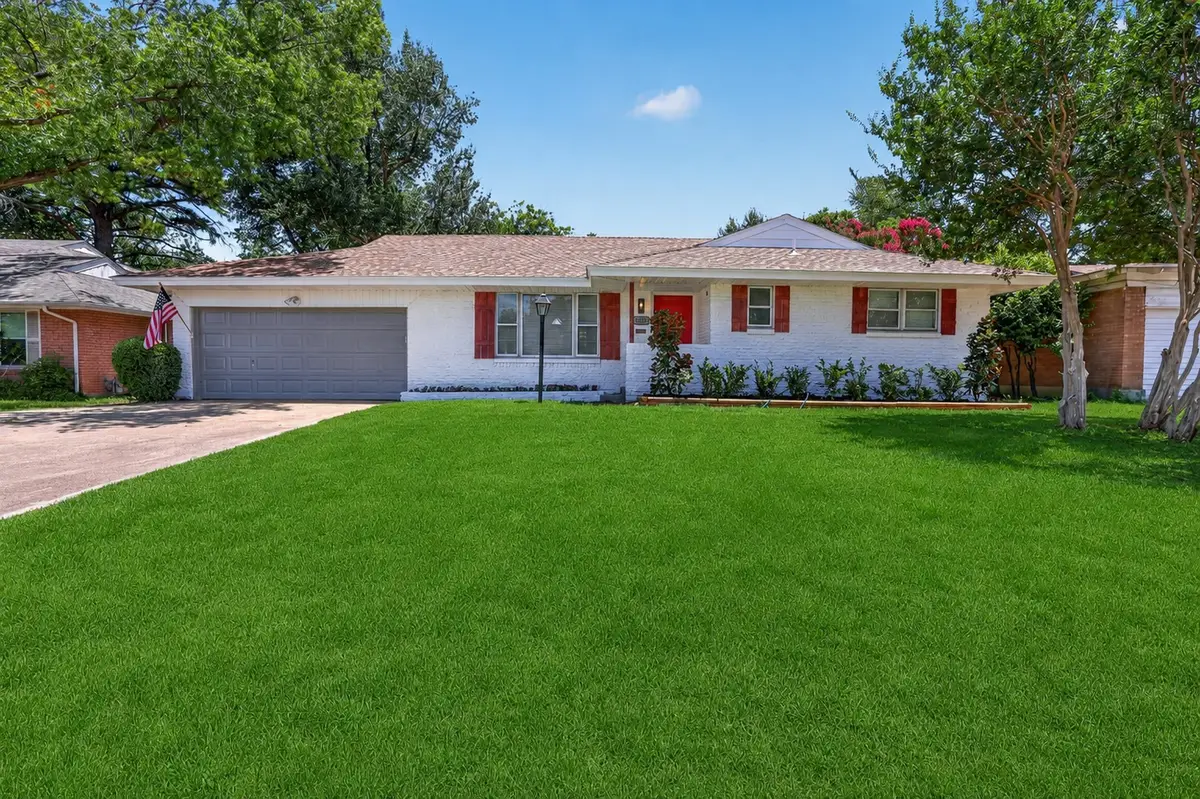 1207 College Oaks Drive, Arlington, TX 76010 - #1