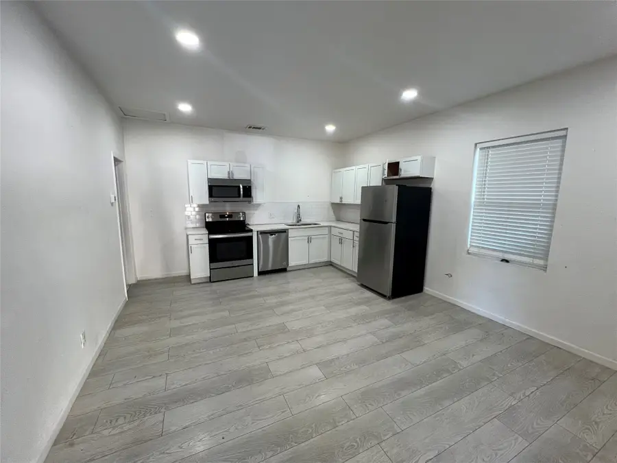410 S Vaden Street, Sherman, TX 75090 - #2