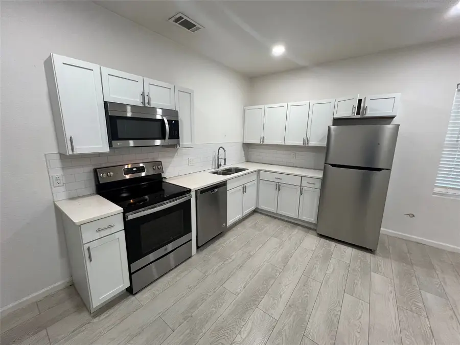 410 S Vaden Street, Sherman, TX 75090 - #3