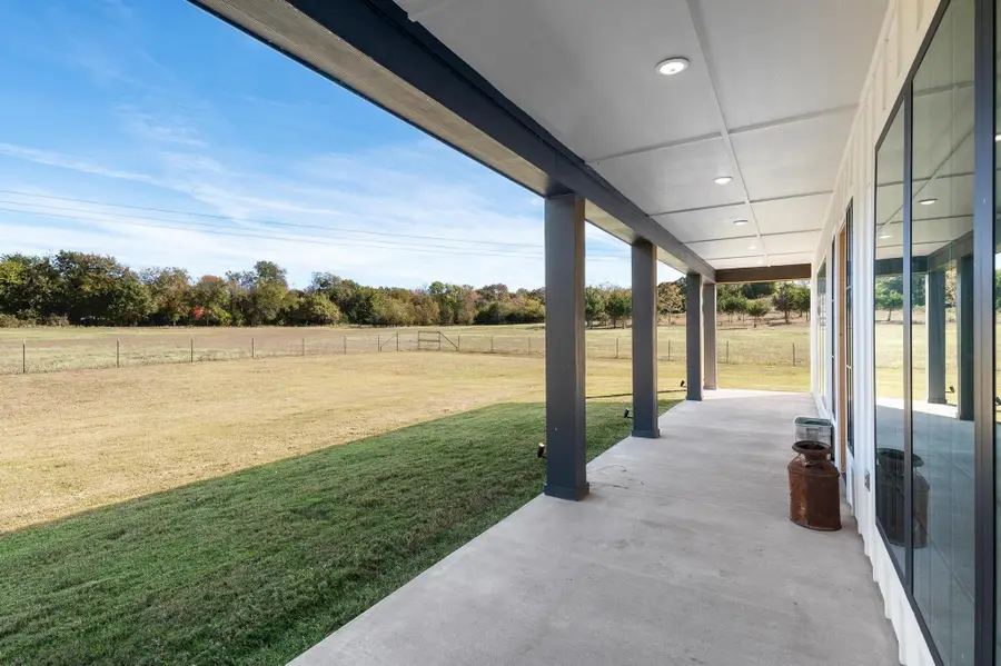 856 Yowell Hill Road, Whitewright, TX 75491 - #2