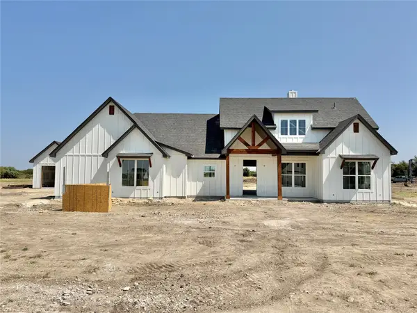 2013 Collin Street, Weatherford, TX 76085