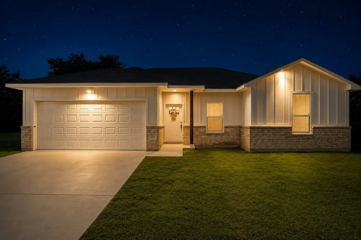 309 Francis Street, Hillsboro, TX 76645 - #1