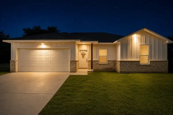 309 Francis Street, Hillsboro, TX 76645