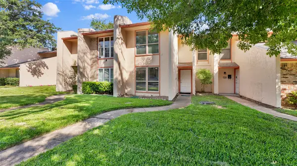 341 Arborview Drive, Garland, TX 75043