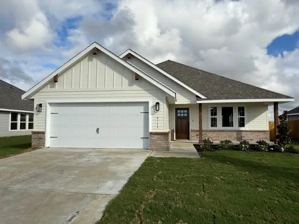 4711 Enclave Drive, Sanger, TX 76266
